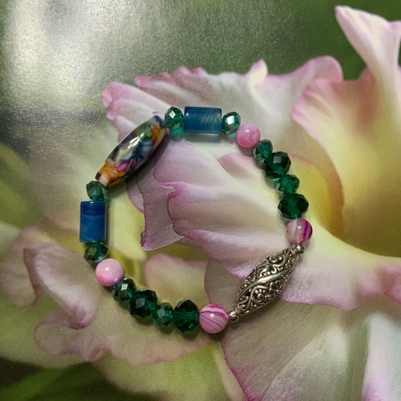 Sea Sediment Agate & Crystal Stretch Bracelet - Picture 4 of 15